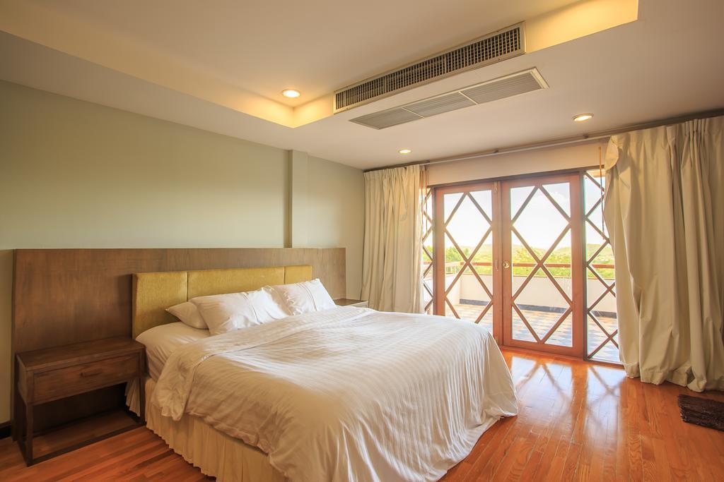 Phuripimarn Penthouse Pak Chong Buitenkant foto